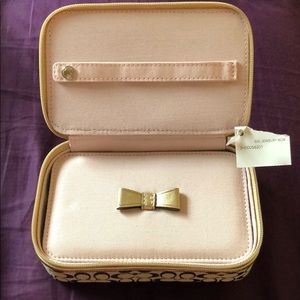 COACH signature khaki & gold jewelry box